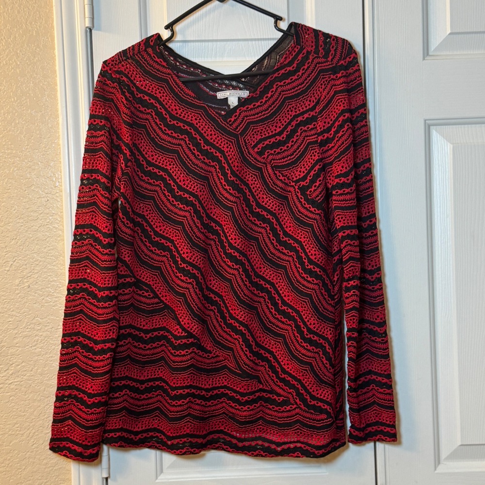 DANA BUCHMAN Woman's Red & Black Crochet V-Neck Long Sleeve Festive Shirt Size L